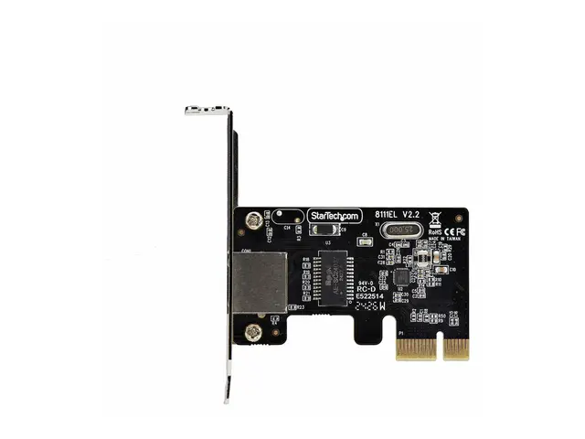 StarTech.com 1-Port Gigabit PCIe Network Adapter Card, TAA Complia...