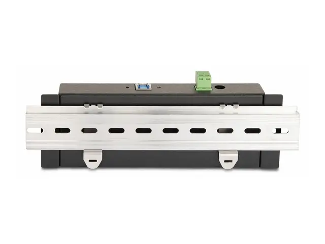 StarTech.com 4-Port Industrial USB 3.0 5Gbps Hub, Rugged Hub w/15k...