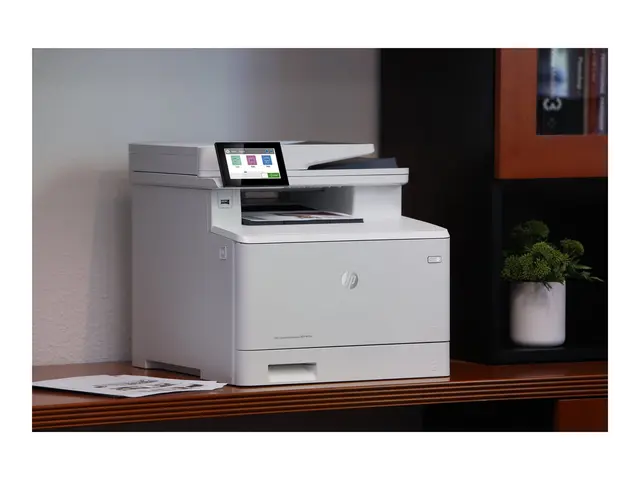 HP Color LaserJet Enterprise MFP M480f - Multifunksjonsskriver - f...