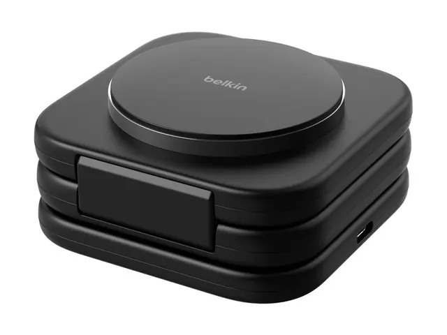 Belkin BoostCharge Pro 3-in-1 - Trådløs ladepute magnetisk med Qi2...