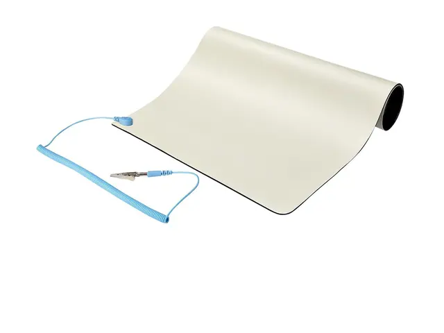 StarTech.com 11x18in Anti Static Mat, ESD Mat for Electronics Repa...