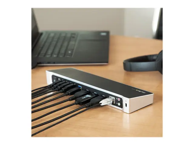 StarTech.com Triple Monitor USB 3.0 Laptop Docking Station - 4K HD...