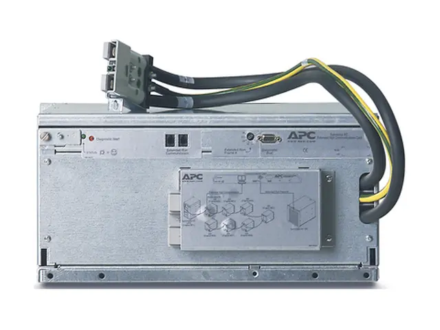 APC Extended Run - Strømarraykabinett (kan monteres i rack) - AC 2...