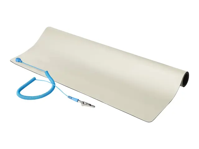 StarTech.com 23x47in Anti Static Mat, ESD Mat for Electronics Repa...