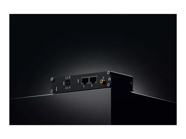 Teltonika RUT145 - Trådløs ruter DIN-skinnemonterbar