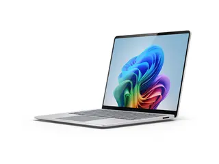 Microsoft Surface Laptop Copilot+ PC 7th Edition - AI Ready - 13.8&quot; - Qualcomm Snapdragon X Plus - X1P-64-100 - 16 GB RAM - 256 GB SSD - Fransk - Windows 11 Pro