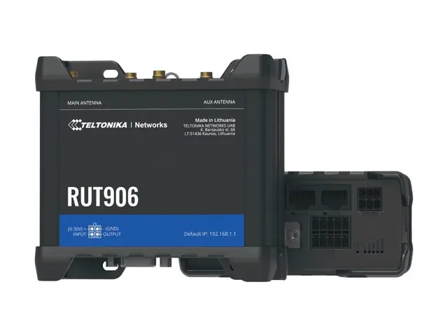 Teltonika RUT906 - Trådløs ruter - WWAN 3-portssvitsj - RS-232, RS...