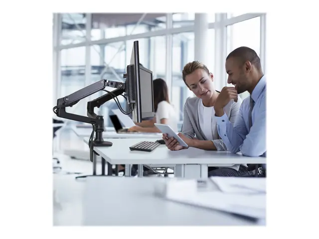 Ergotron LX Dual Side-by-Side Arm - Monteringssett (skrivebordskle...