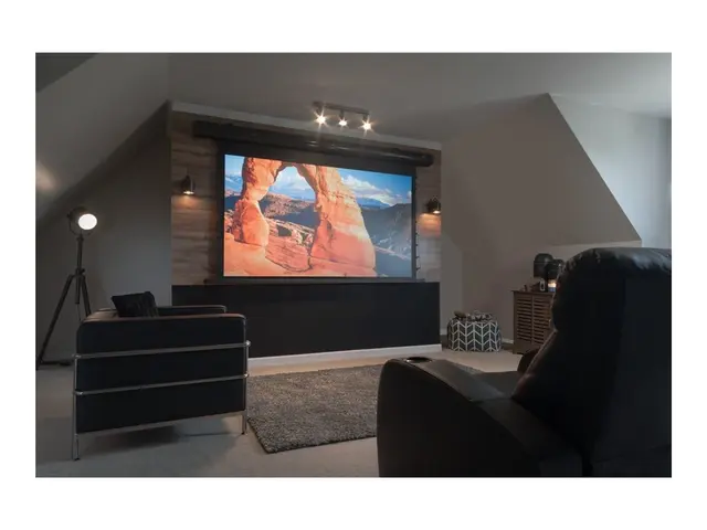 Elite Screens Saker Tab-Tension Series SKT110UHW-E12 - Projeksjons...