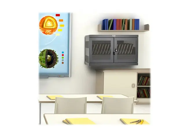 Eaton Tripp Lite Series 16-Device USB Charging Station Cabinet wit...
