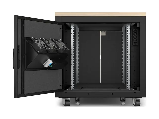 APC NetShelter - Rack (vertikal) lydisolert AC 100-230 V lønn 12U ...