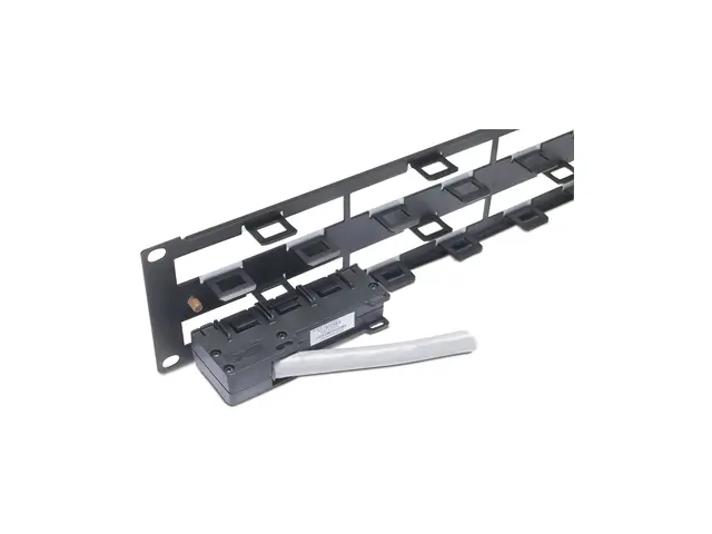 APC Data Distribution 2U Panel - Hus for patchpanel - 2U - for P/N...