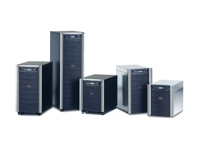 APC Symmetra LX 8kVA Scalable to N+1 - Strømarray AC 220/230/240/3...
