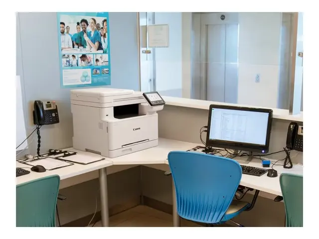 Canon i-SENSYS MF667Cdw - multifunksjonsskriver farge