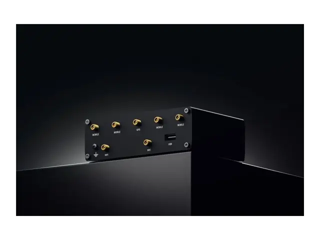 Teltonika RUTM54 - Trådløs ruter WWAN 4-portssvitsj 1GbE, PPP Wi-F...