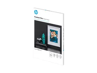 HP Premium Plus Photo Paper - Blank A4 (210 x 297 mm) - 300 g/m² - 20 ark fotopapir - for Officejet 52XX, 6000, 6000 E609, 68XX, 7000 E809, 80XX; Photosmart B110, Wireless B110