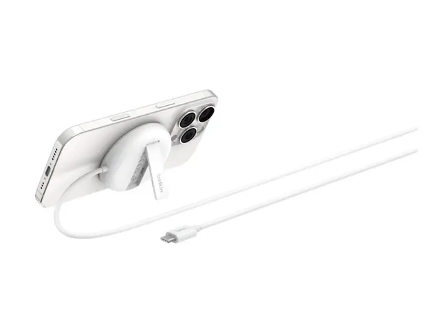 Belkin BoostCharge Pro - Trådløs ladepute magnetisk 15 watt Fast C...