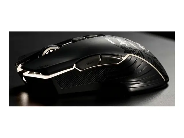 Lexip X Ubisoft Tattoo - Assassin's Creed Black Flag: Resynced mus - 7 knapper - trådløs - 2.4 GHz - USB trådløs mottaker - svart - hengeboks 