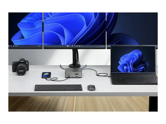 Startech - dokkingstasjon USB-C / USB4 Thunderbolt 3 4 5 USB-A HDM...