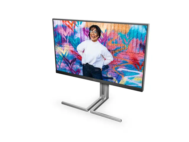 AOC Q27U3CV - Graphic Pro Series - LED-skjerm 27" - 2560 x 1440 QHD @ 75 Hz - IPS - 1000:1 - DisplayHDR 400 - 4 ms - HDMI, DisplayPort, USB-C - høyttalere - svart 