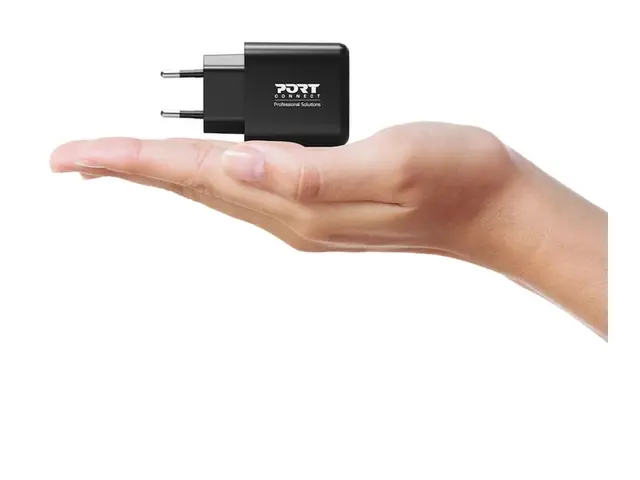 PORT Connect - Strømadapter GaN 65 watt 3.25 A PD, QC 3.0 2 utgang...