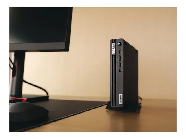 Lenovo ThinkCentre M75q Gen 5 - tiny Ryzen 7 Pro 8700GE 3.6 GHz 32...
