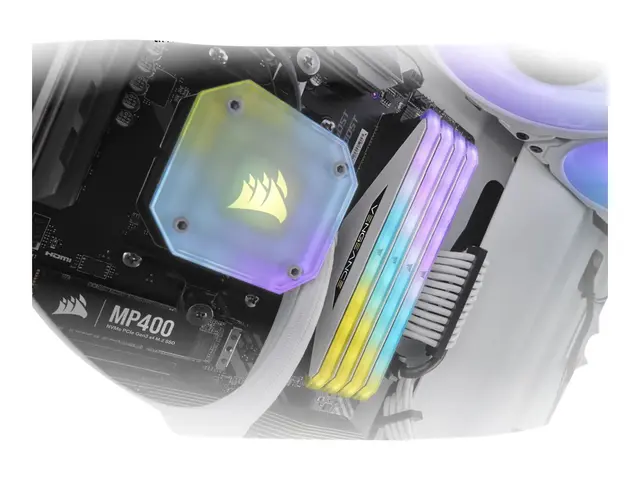 CORSAIR Vengeance RGB RT - DDR4 sett 32 GB: 4 x 8 GB DIMM 288-pin ...