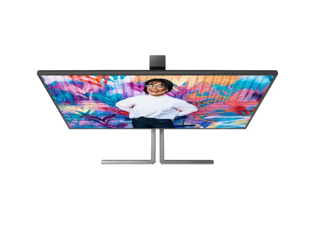 AOC U27U3CV - Graphic Pro Series LED-skjerm - 27" - 3840 x 2160 4K @ 60 Hz - Nano IPS - 350 cd/m² - 1300:1 - DisplayHDR 400 - 4 ms - 2xHDMI, DisplayPort, 2xUSB-C - høyttalere - svart 