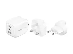 Belkin BoostCharge Pro - Strømadapter - GaN 70 watt - PD 3.1/PPS - 3 utgangskontakter (2 x USB-C, USB) - hvit - med reiselader sett