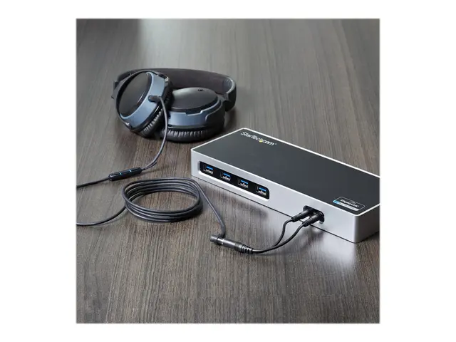 StarTech.com 3.5mm 4 Position to 2x 3 Headset Splitter Adapter - F...