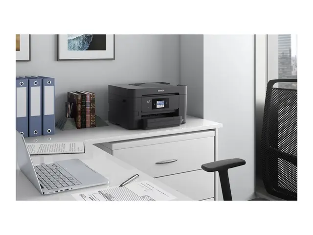 Epson WorkForce Pro WF-3825DWF - Multifunksjonsskriver 215.9 x 355...