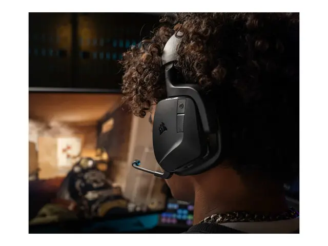 CORSAIR Gaming VOID v2 - Hodesett full størrelse Bluetooth / 2,4 G...