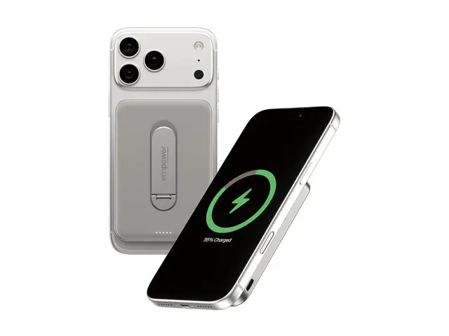empower by PanzerGlass - Strømbank med spin-stativ 5000 mAh (USB-C...