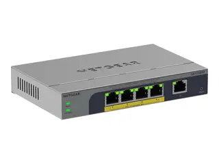 NETGEAR Easy Smart GS105EPP - Switch - høy-effekt L3 - smart - 1 x 10/100/1000 + 4 x 10/100/1000 (PoE+) - stasjonær, veggmonterbar - PoE+ (120 W)