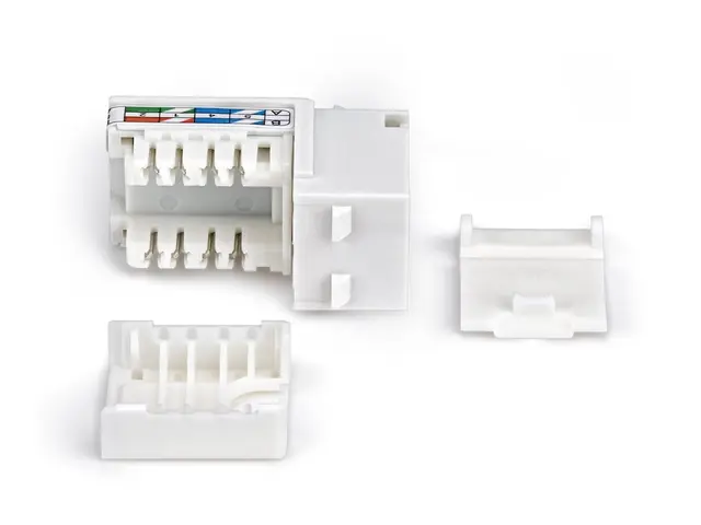 Startech - Trapes-jakk - 90°, 110 nedstøping - CAT 6 - UTP - RJ-45...