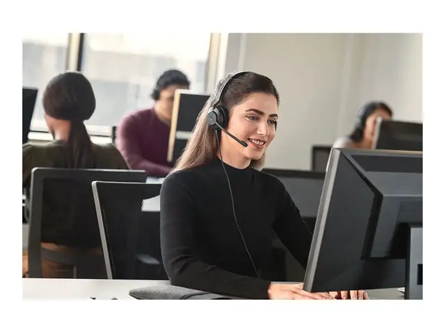 Jabra Evolve2 30 SE UC Stereo - Hodesett on-ear kablet USB-C, USB-...