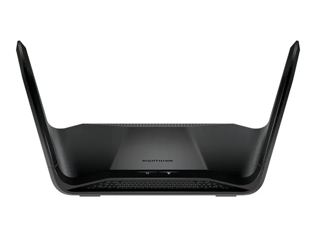 NETGEAR RAX70 - Trådløs ruter 4-portssvitsj 1GbE Wi-Fi 6 Trippelbånd