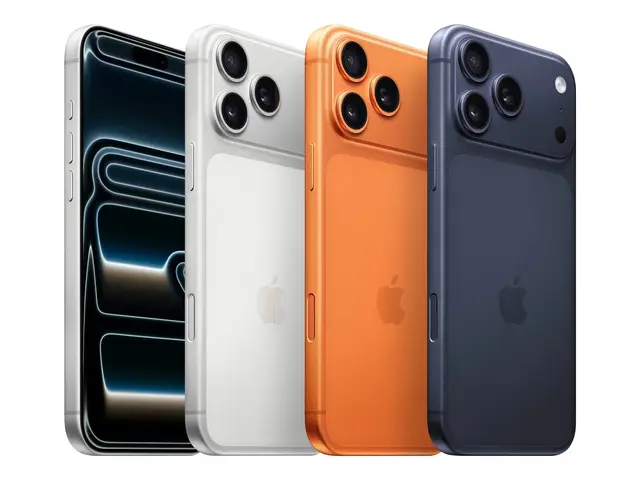 Apple iPhone 17 Pro Max - Sølv - 2 TB - Garanti 2 år 