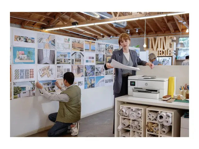 HP Officejet Pro 9720 Wide Format All-in-One - Multifunksjonsskriv...