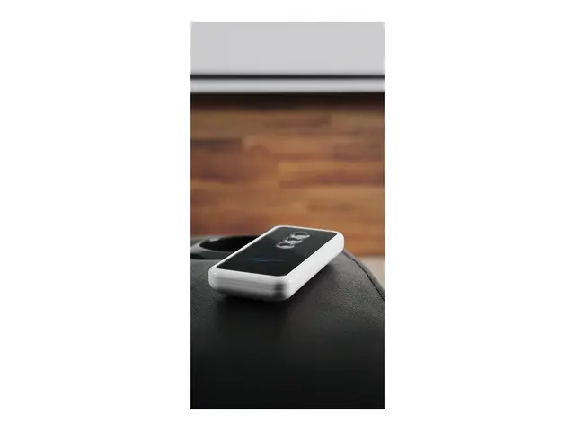 Elite Screens Saker Tab-Tension Series SKT100XHW-E24 - Projeksjons...