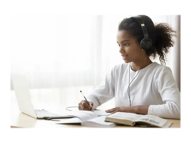 Kensington CA1010 - USB-adapter 24 pin USB-C (hann) til USB-type A...