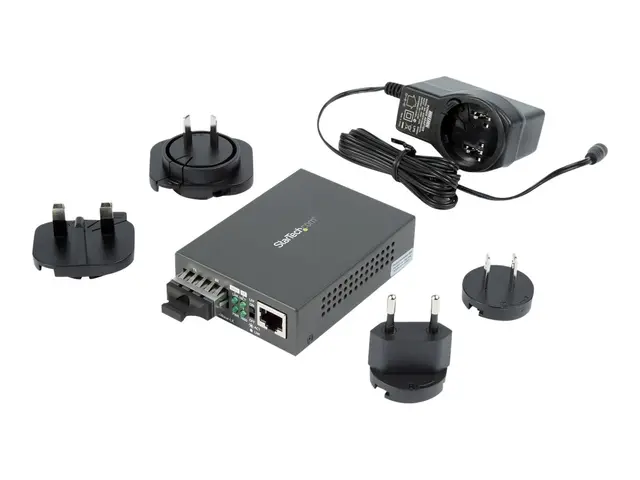 StarTech.com Multimode SC Fiber Media Converter for 10/100/1000 Ne...