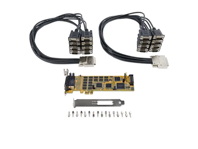 Startech 16 Port PCI Express Serial Card - High-Speed PCIe Utvidel...