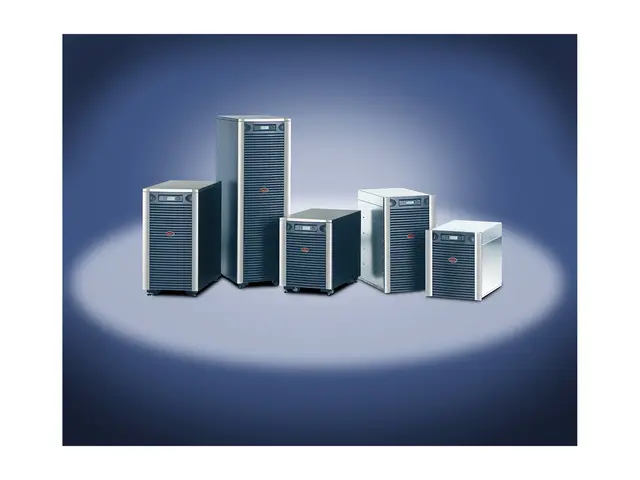 APC Symmetra LX 8kVA Scalable to N+1 - Strømarray AC 220/230/240/3...