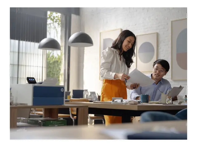 HP LaserJet Pro 4007dw - Skriver - S/H - Dupleks - laser - A4/Lega...