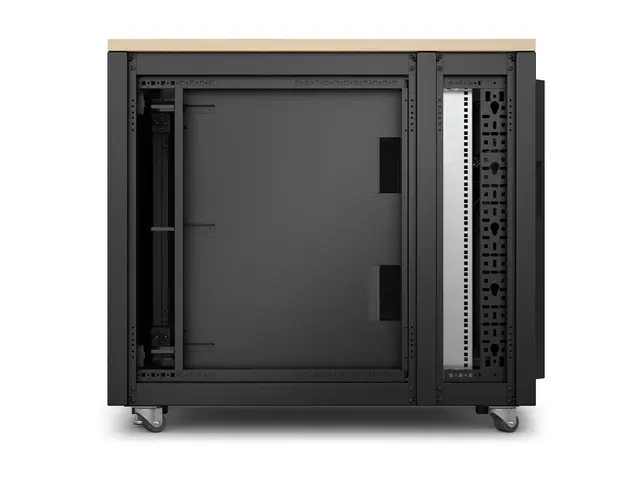 APC NetShelter - Rack (horisontal) lydisolert AC 230 V lønn 17U 19"