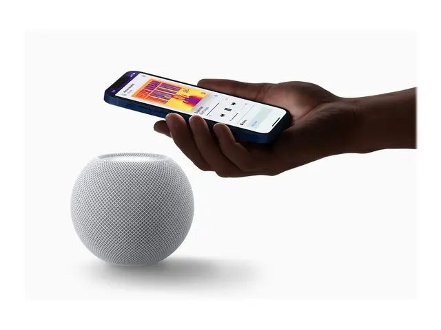 Apple HomePod mini - Smarthøyttaler Wi-Fi, Bluetooth Appstyrt hvit