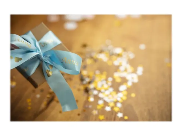 Brother TZe-RL54 - Sateng - gull på lyseblå - Rull (2,4 cm x 4 m) ...