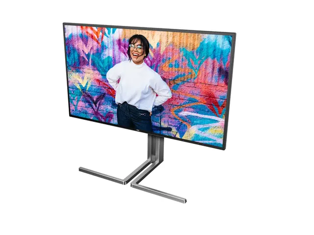 AOC U27U3CV - Graphic Pro Series LED-skjerm - 27" - 3840 x 2160 4K @ 60 Hz - Nano IPS - 350 cd/m² - 1300:1 - DisplayHDR 400 - 4 ms - 2xHDMI, DisplayPort, 2xUSB-C - høyttalere - svart 