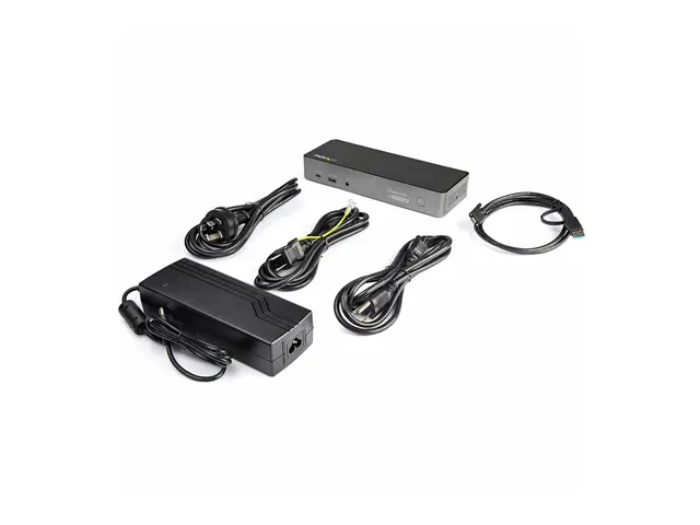StarTech.com USB-C & USB-A Dock, Hybrid Universal Triple Monitor L...